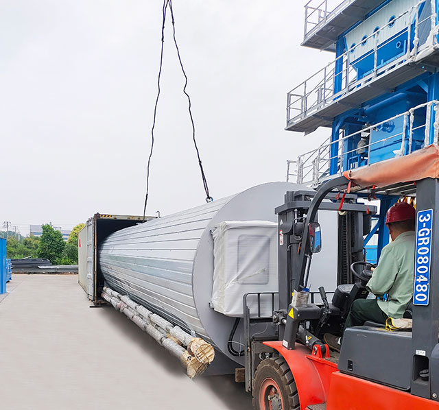 649d4bb75af2b.jpg asphalt tank (5).jpg